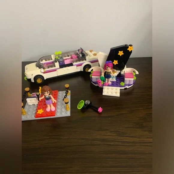 Lego Friends Pop Star Limo 41107